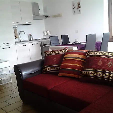 Апартаменты Holiday Casa Stefi *
