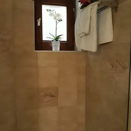 Holiday Casa Stefi Апартаменты *